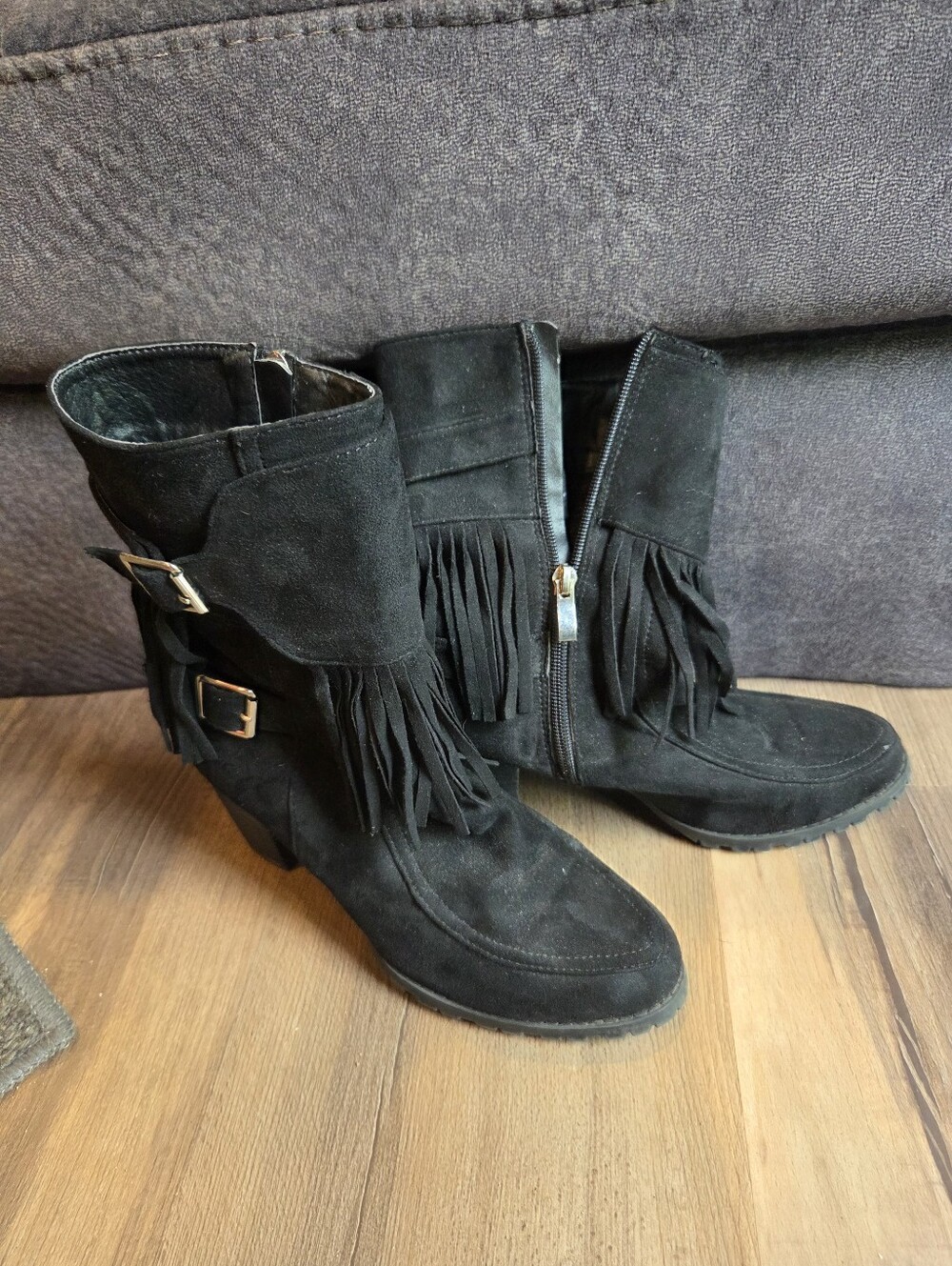 Fringe Suede Ankle Boots - Black Sz 9